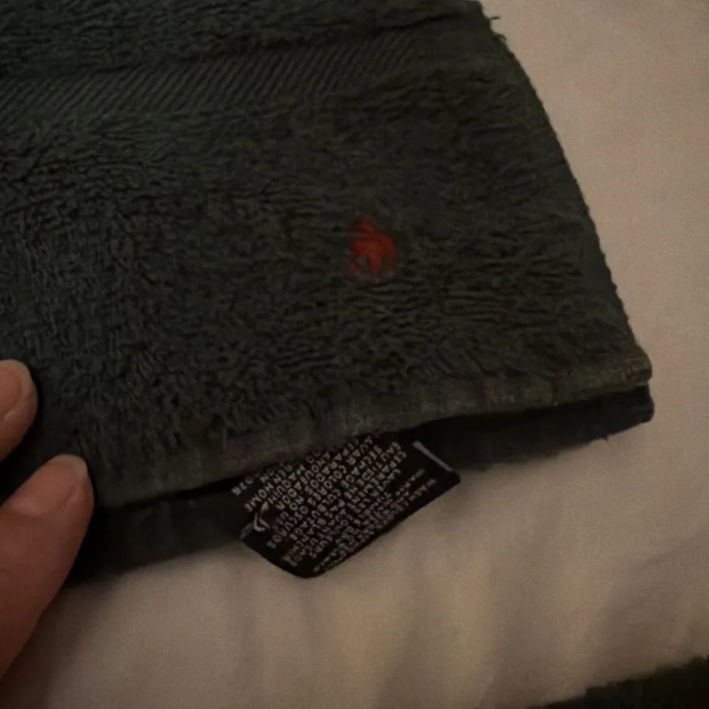 Ralph Lauren Home | Green Cotton Bath Towel | Red Pony Logo | Made in USA 27x47